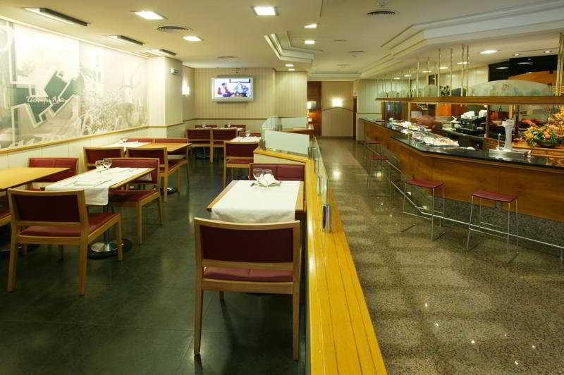 Hotel Blanca De Navarra Pamplona Restaurant photo